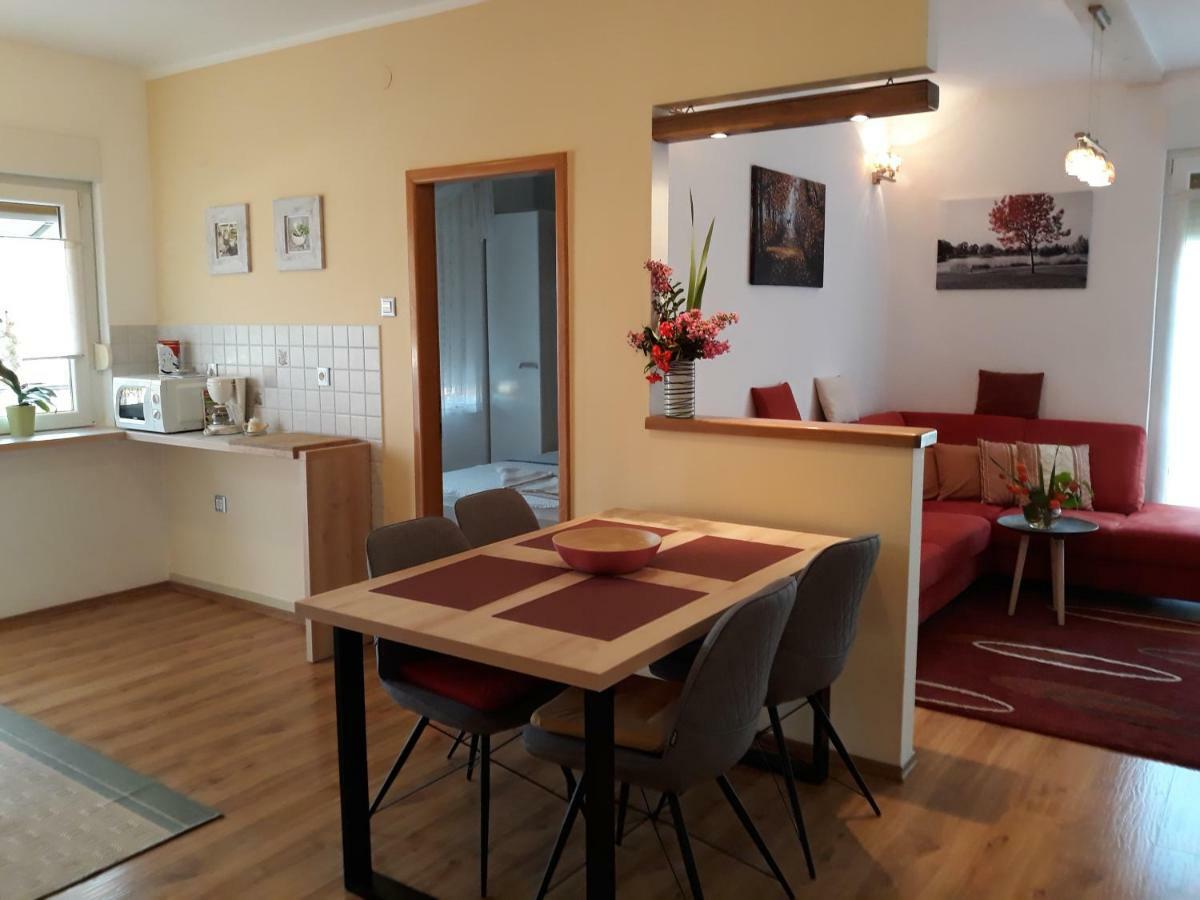 Apartment Matea Rovinj Exterior foto