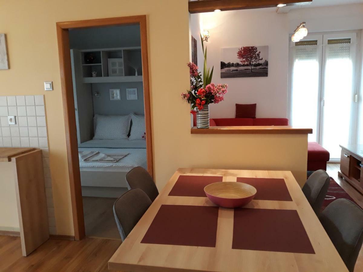 Apartment Matea Rovinj Exterior foto